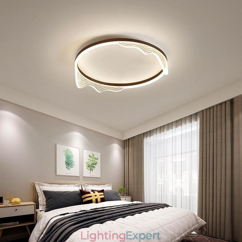 Flush Mount Circular Ceiling Light With Wavy Edge Decoration