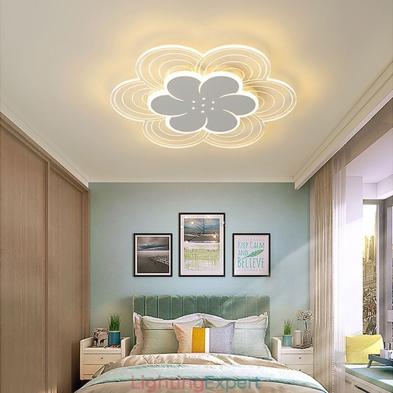 Gorgeous Petal Flush Mount Ceiling Light Minimalist Acrylic Light