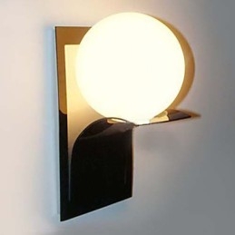 Bathroom Wall Light Modern Globe Metal Glass Electroplating