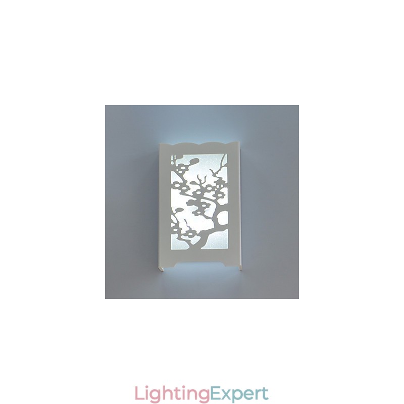 White The Plum Flower Wall Lamp Of Carve Patterns Or Designs On Woodwork Lights