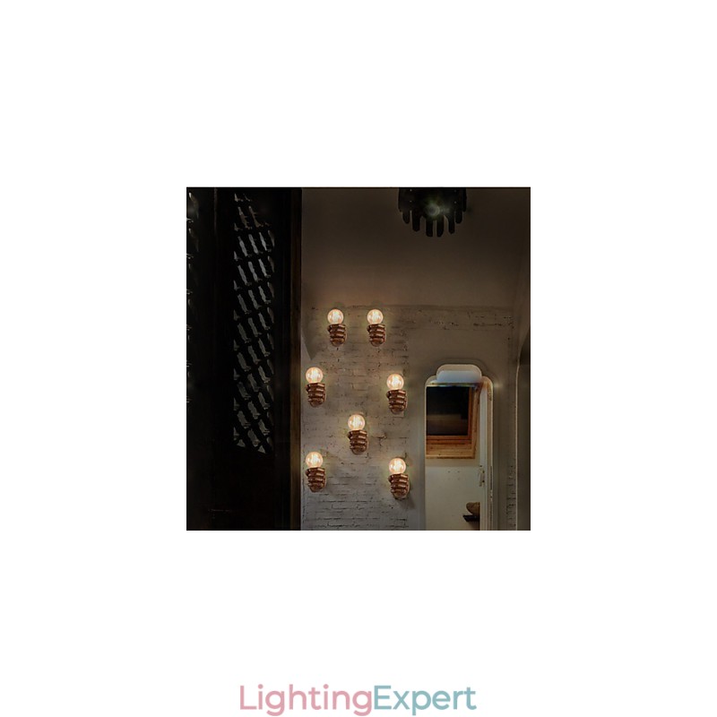 European Wall Creative Retro Fist Wall Lamp Lights