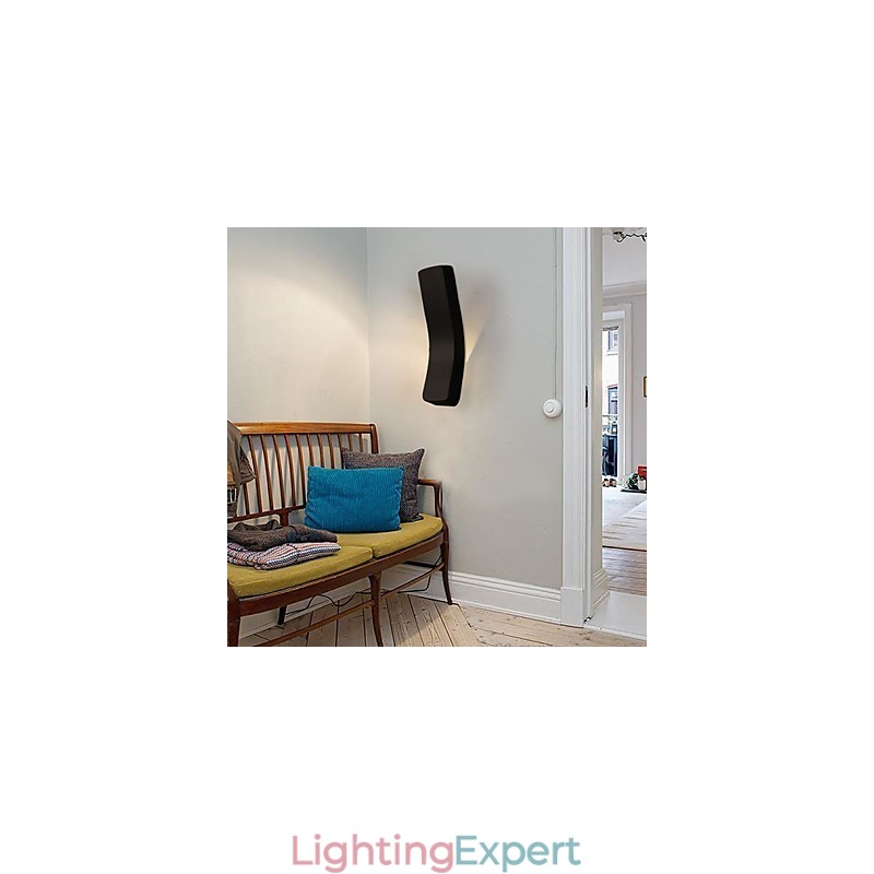 Contracted And Contemporary Creative Bent Wrought Iron Wall Lamp Power Lights
