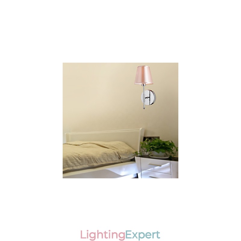 Simple Designed Wall Light in Warm Light
