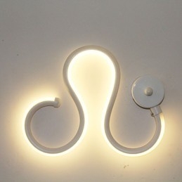 Modern Minimalist Lamp Aluminum Lamp Bedroom Bedside Lamp Decoration Designers Shaped Corridor Lighting Creative Living Room Lamps