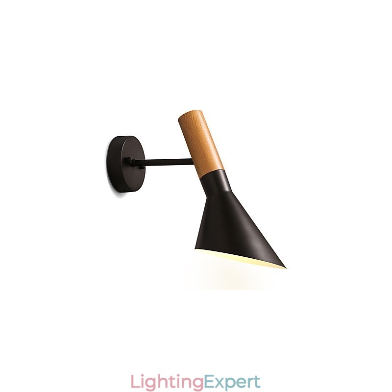 Northern Europe Style Wood Grain Metal Wall Lights Living Room Restaurant Light Angle Adjustable