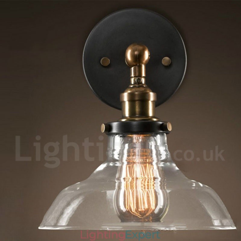 1 Light Rustic Lodge Bedroom Wall Light with Glass Shade