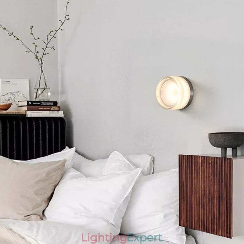 Wall Light Modern Minimalist Acrylic Single Head Round Wrought Iron Small Wall Sconce