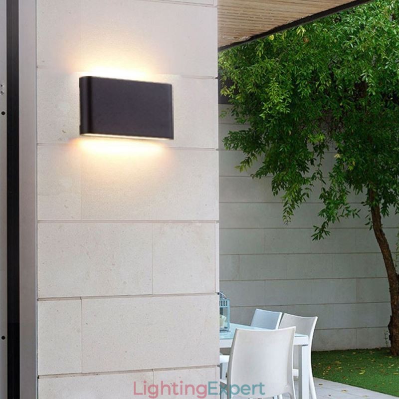 Wall Lamp Waterproof Modern Simple Aluminum Indoor Art Wall Light