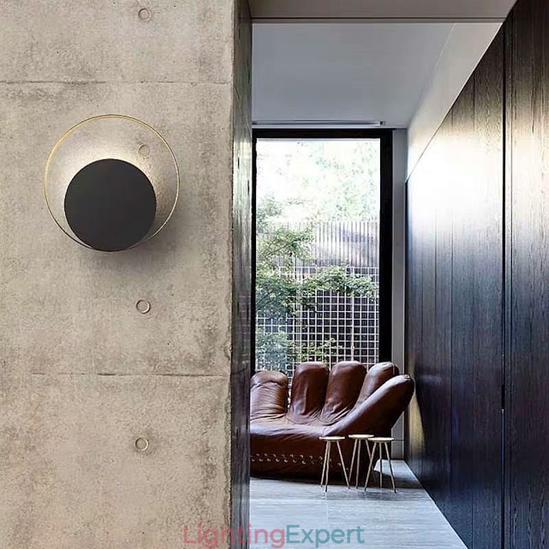 Modern Style Wall Light Black Circular Wall Sconce Creative Lamp Bedside Lighting