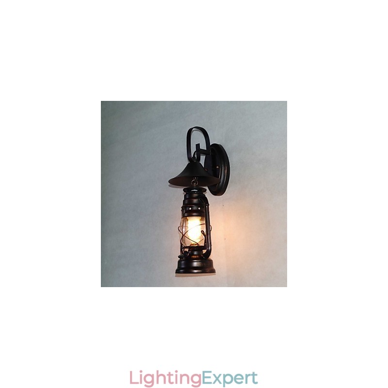 Vintage Black Metal Lantern Wall Lamp with One Light